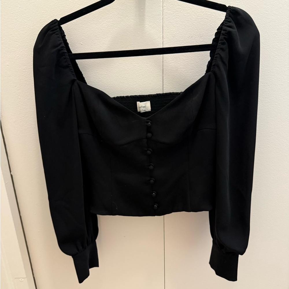 Aritzia wilfred long sleeve black top